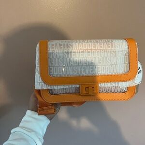 STEVE MADDEN BAG NEW WITH TAGS